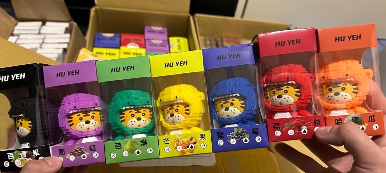 🐯【HU YEH萌虎杯】大容量超可愛拋棄式電子菸 一次性6000口電子煙-VAKA糖果雲煙館